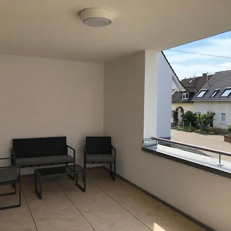 Sweet Park Apartment *